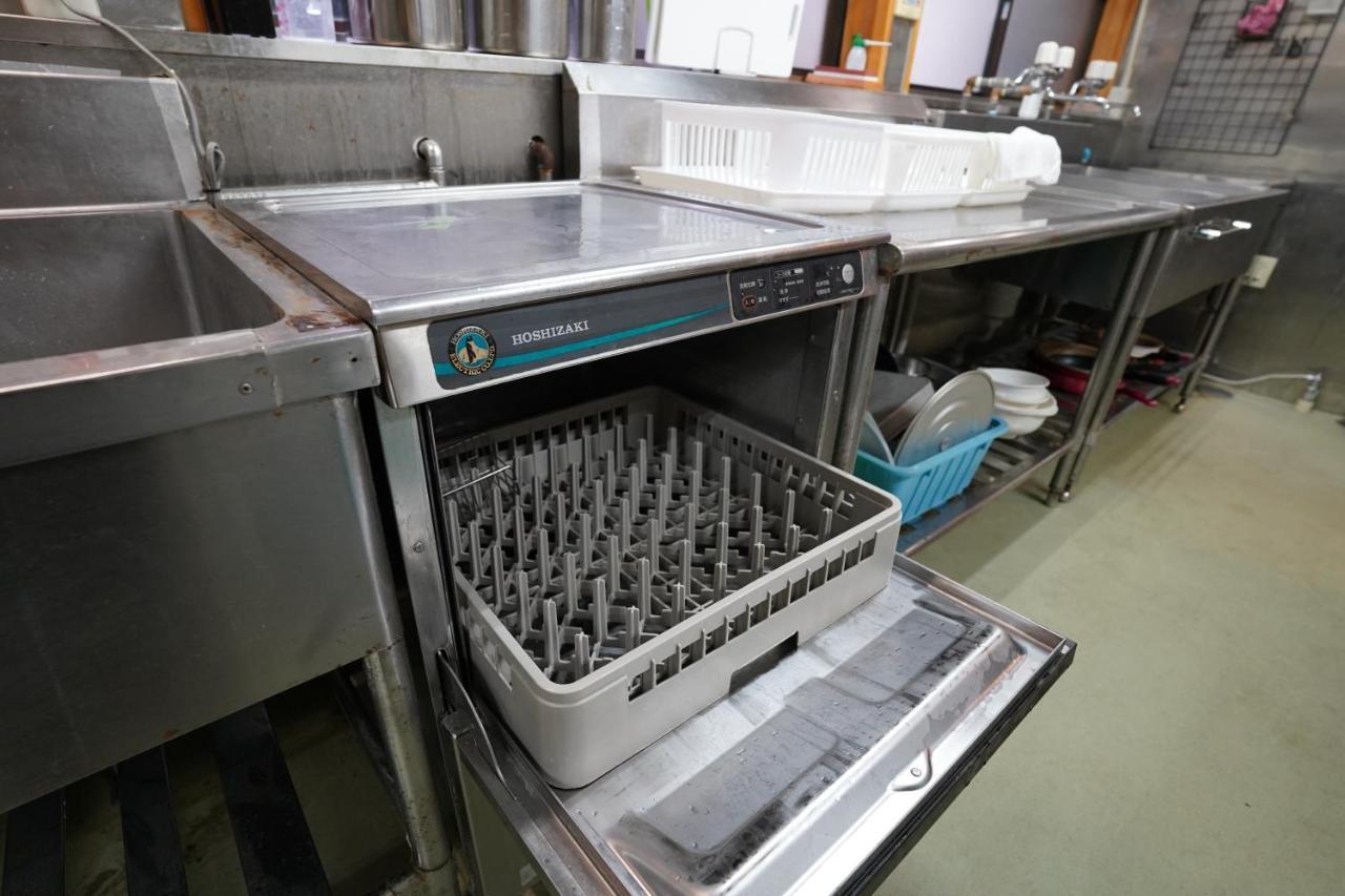 Hostel Murasaki Ryokan Такаяма Экстерьер фото