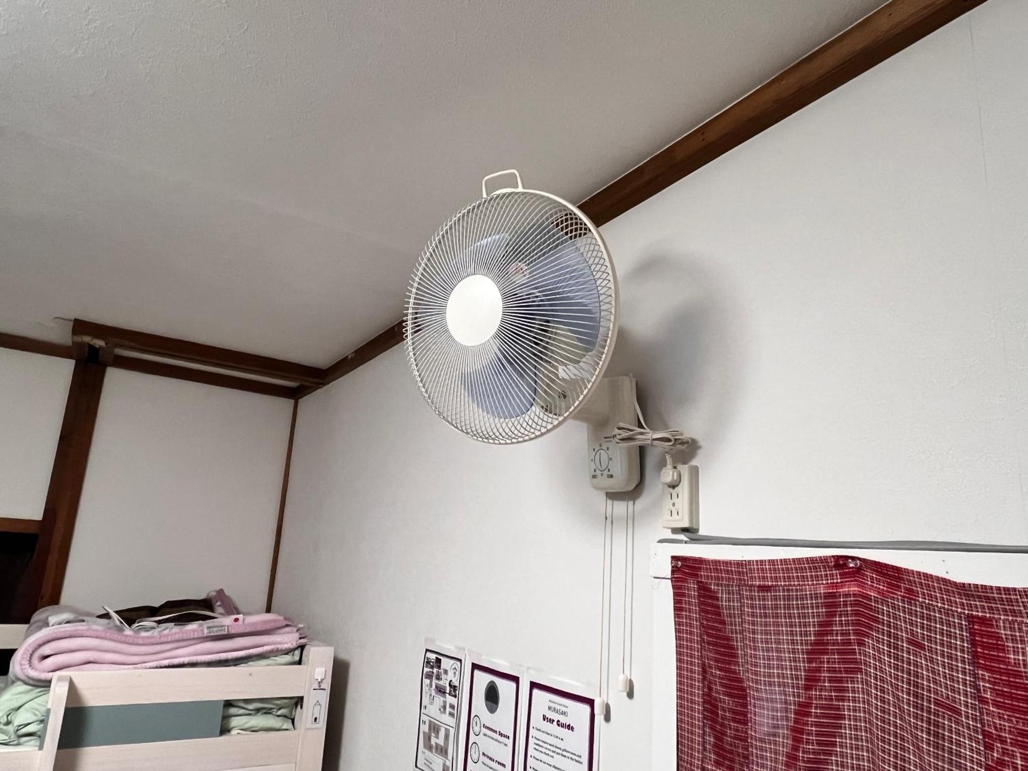 Hostel Murasaki Ryokan Такаяма Экстерьер фото